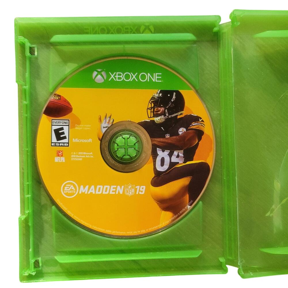 Madden NFL 19 - Standard Edition featuring Antonio Brown